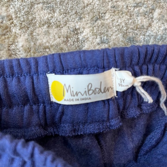 Mini Boden Jersey Applique Bird Shorts 3T NWT - Picture 4 of 7